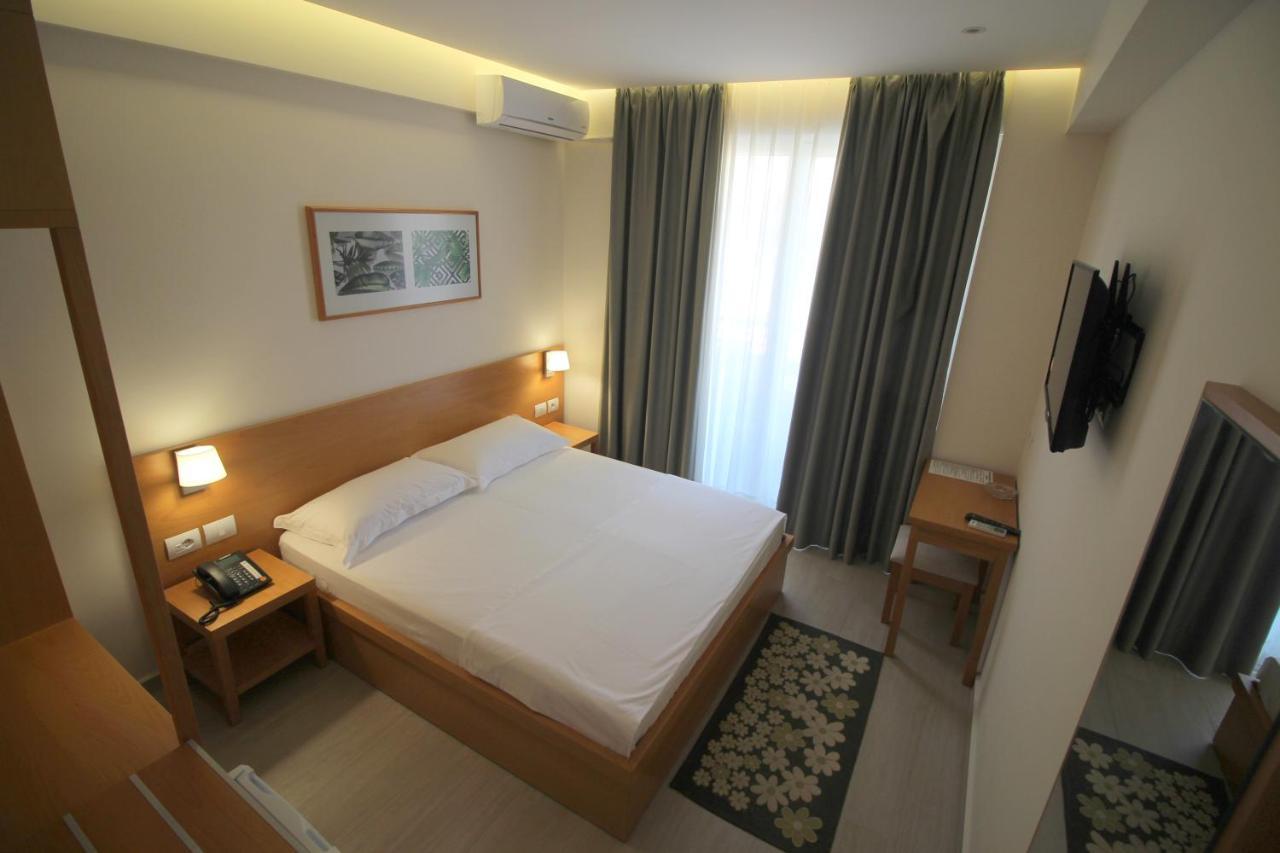 Hotel Ari 2 Saranda