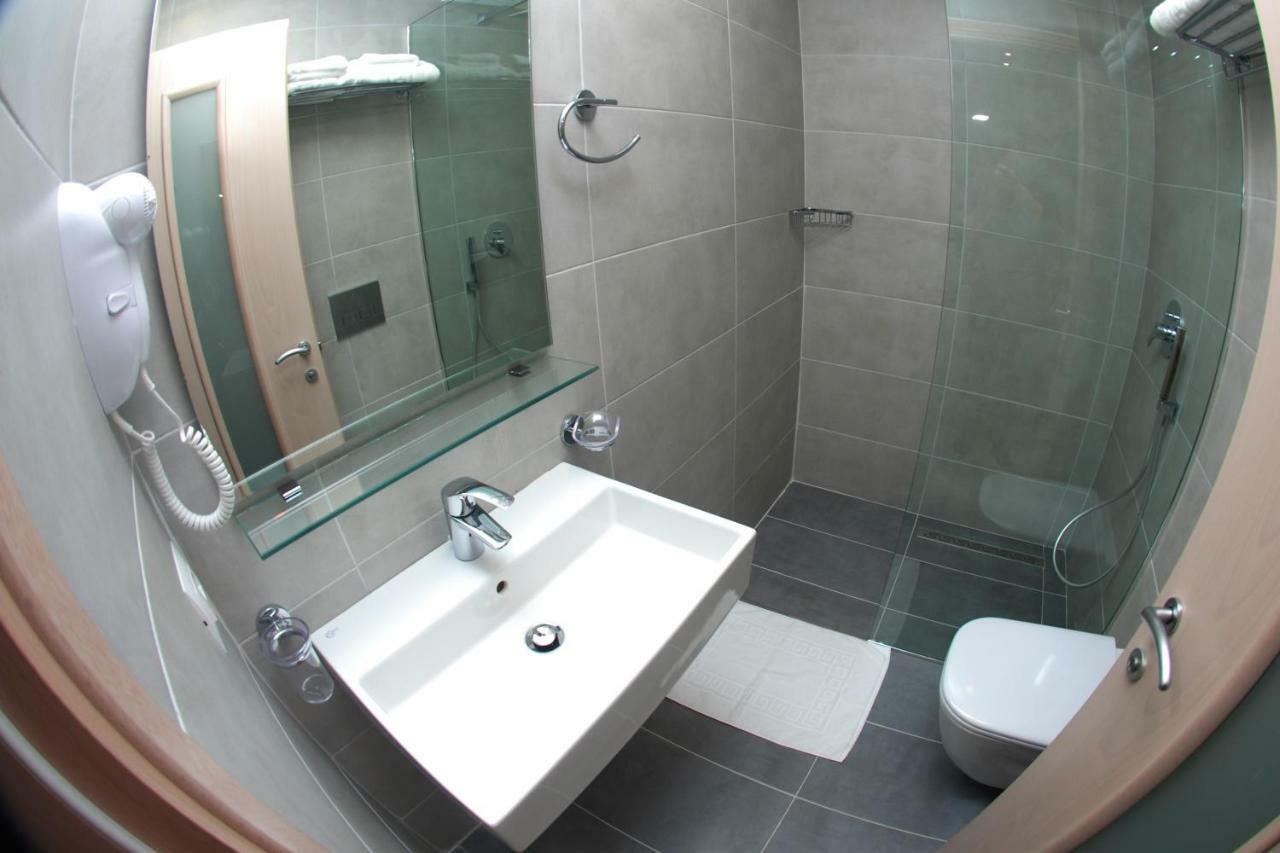 Hotel Ari 2 Saranda